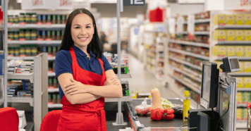 grocery-store-employee