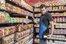 grocery store employee