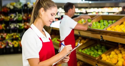 Grocery Store Employee Costs: Wages, Benefits, and Compliance Guide