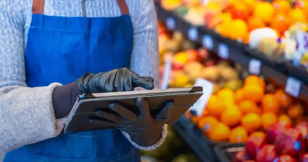 POSN 12.8 Managing Produce Deliveries in Your Grocery Store 7 Tips BLOG