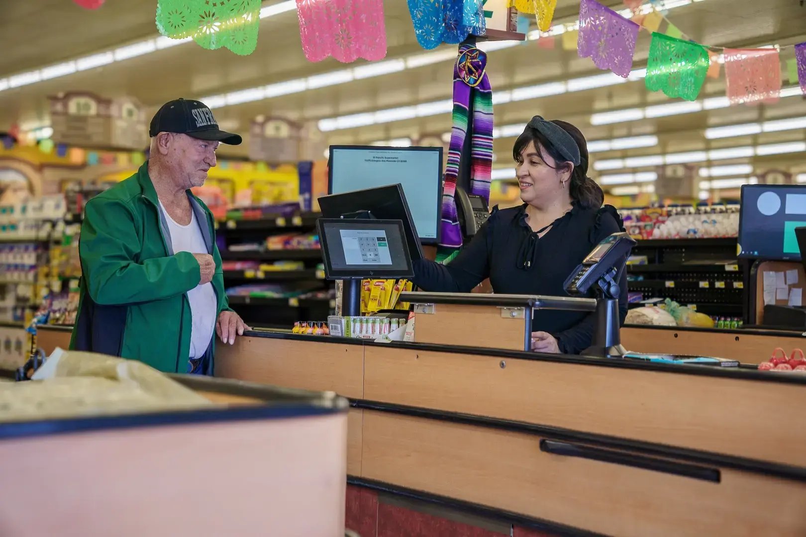 [ITR] Hispanic Grocery Store Hero Image — El Rancho Quilt