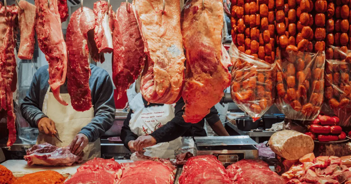 How To Manage a Mexican Meat Market