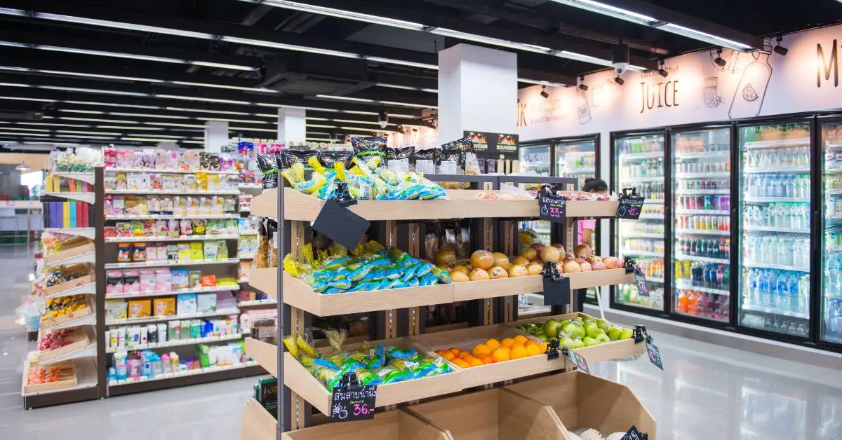 How To Operate an Independent Supermarket: 5 Tips for 2024